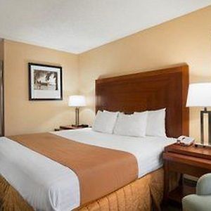 King Room Mobility accessible